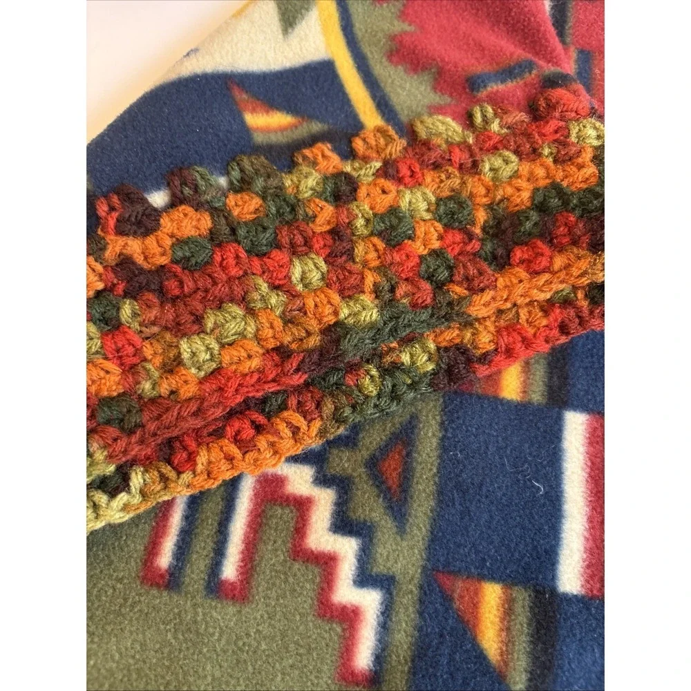 Women's Sante Fe Greca Cape Shawl Wrap Fleece Crocheted Aztec Boho Poncho One Sz